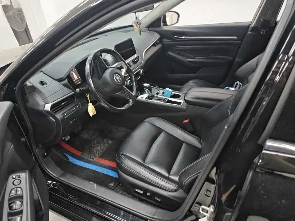 Nissan Teana — миниатюра 2