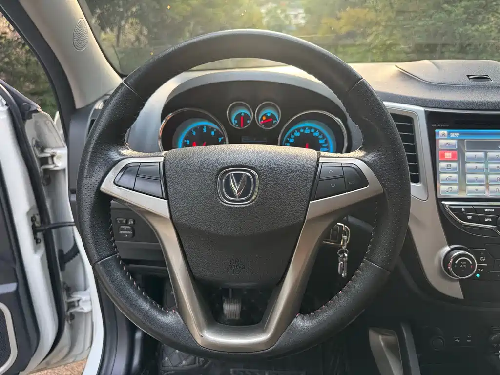 Changan CS35 — миниатюра 15