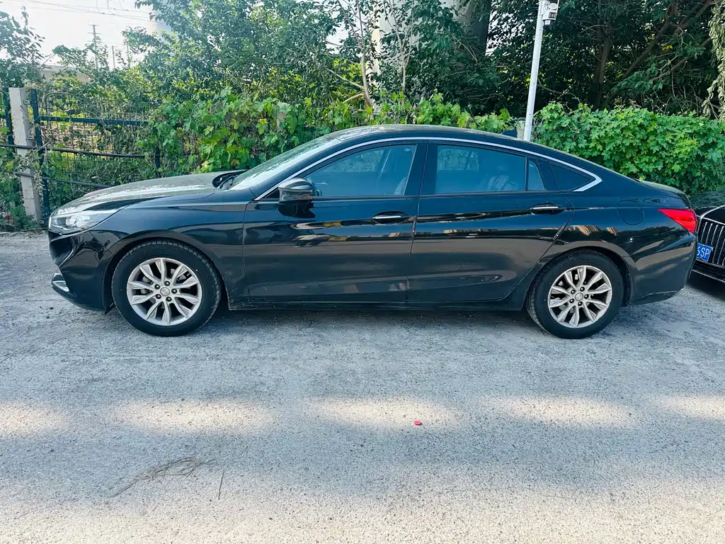 Hongqi H5 2019 30TD