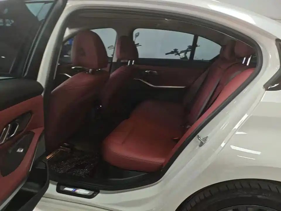 BMW 3 Series — миниатюра 5