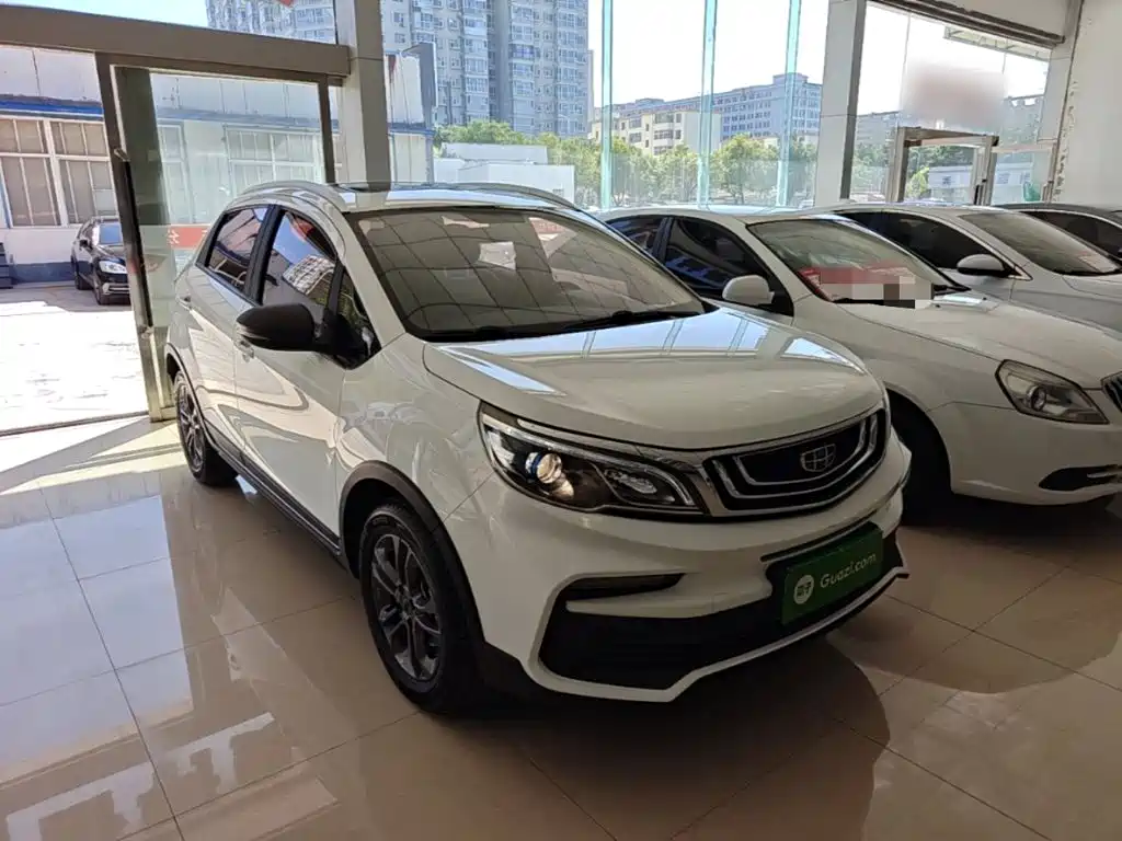 Geely Vision X3 — миниатюра 4