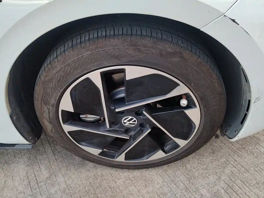 Volkswagen ID.3 — миниатюра 6