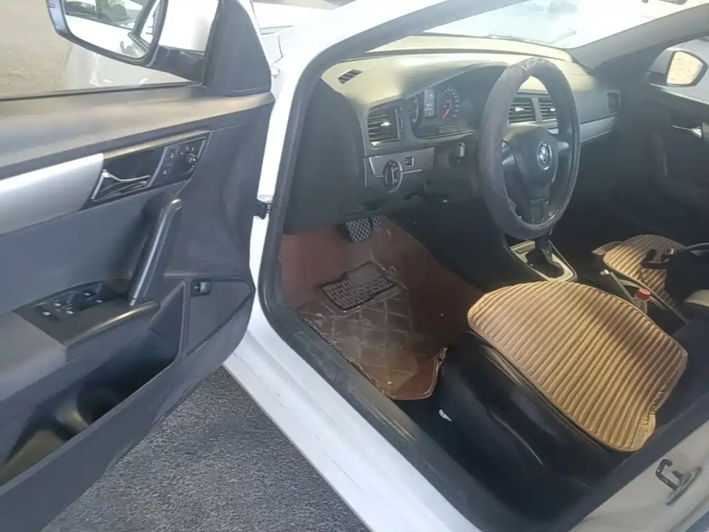 Volkswagen Lavida — миниатюра 21