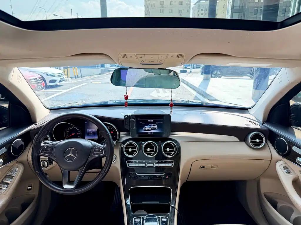 Mercedes-Benz GLC — миниатюра 6
