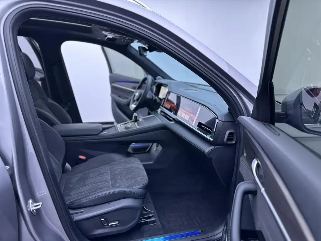 Geely Xingyue L — миниатюра 19