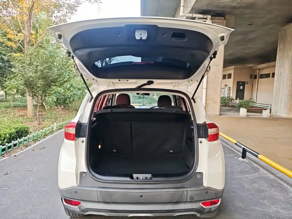 Changan CS15 — миниатюра 19