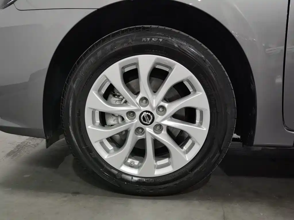 Nissan Sylphy — миниатюра 17