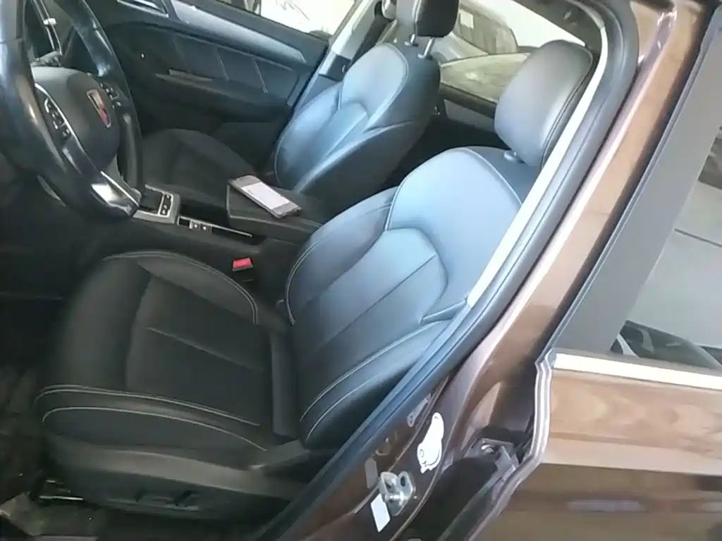 Roewe RX5 — миниатюра 15