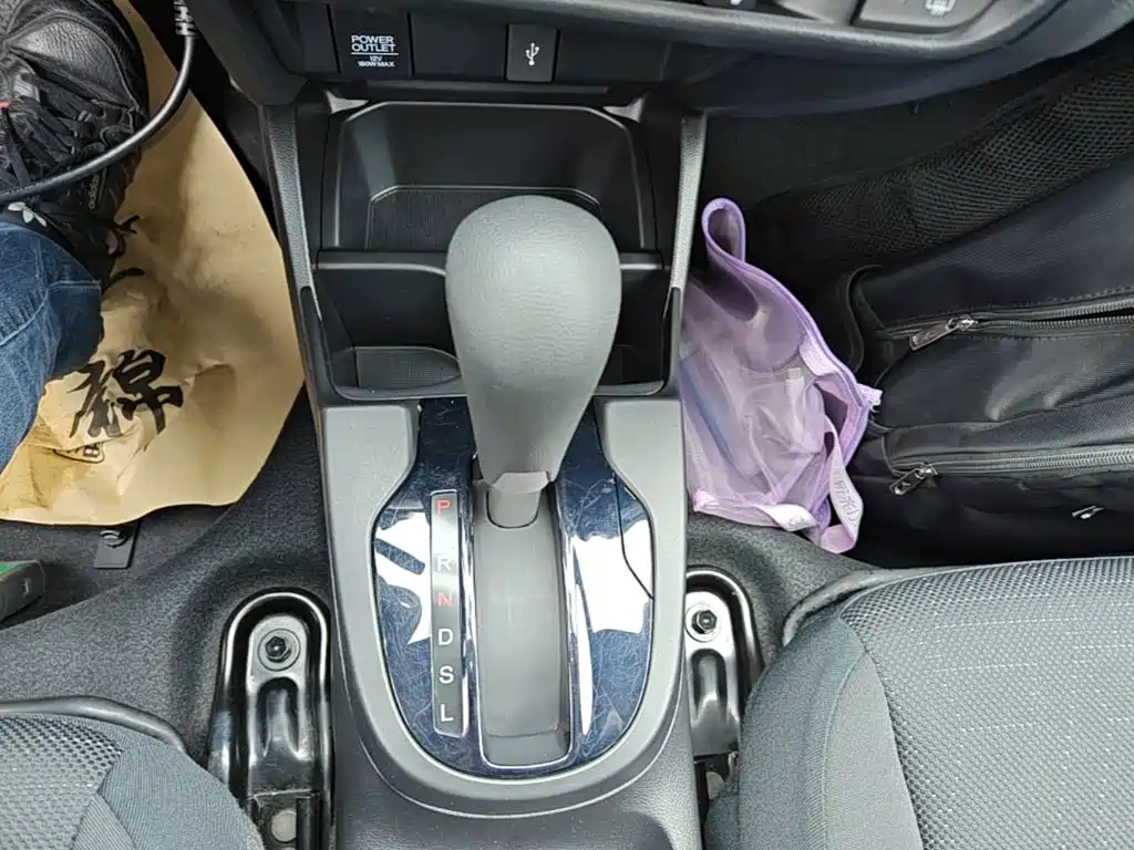 Honda Fit — миниатюра 14