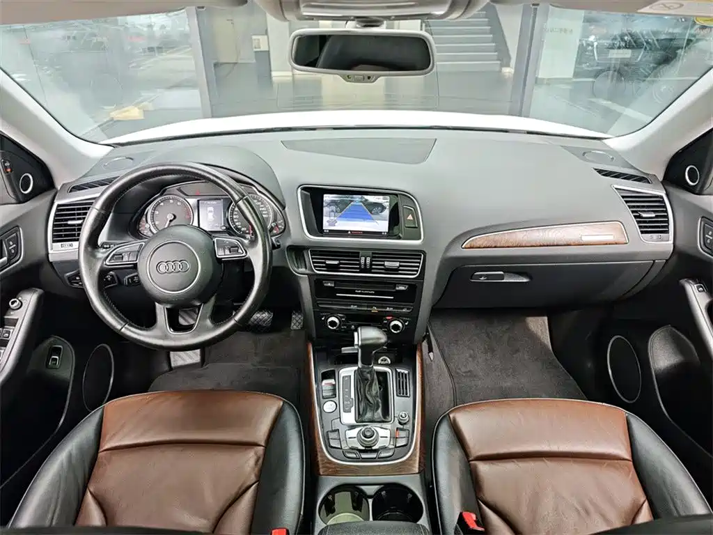 Audi Q5 2016 40 TFSI Comfort