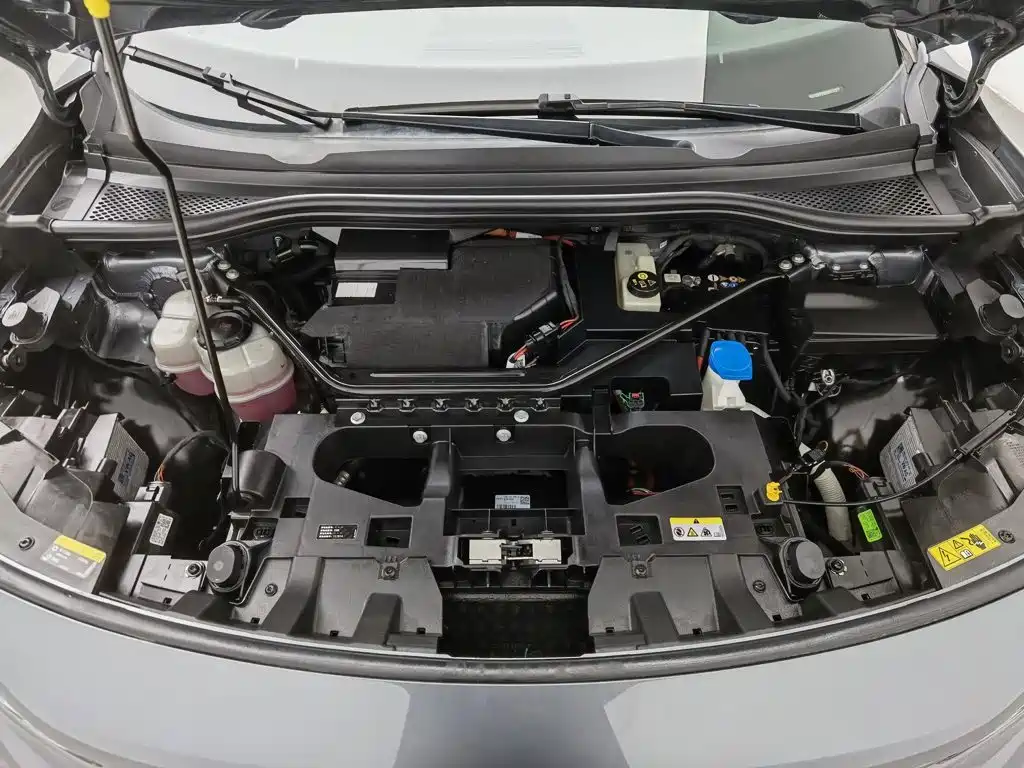 Volkswagen ID.4 X — миниатюра 6
