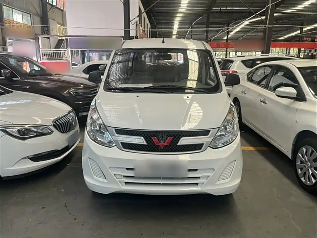 WULING AUTOMOBILE WULING RONGGUANG V