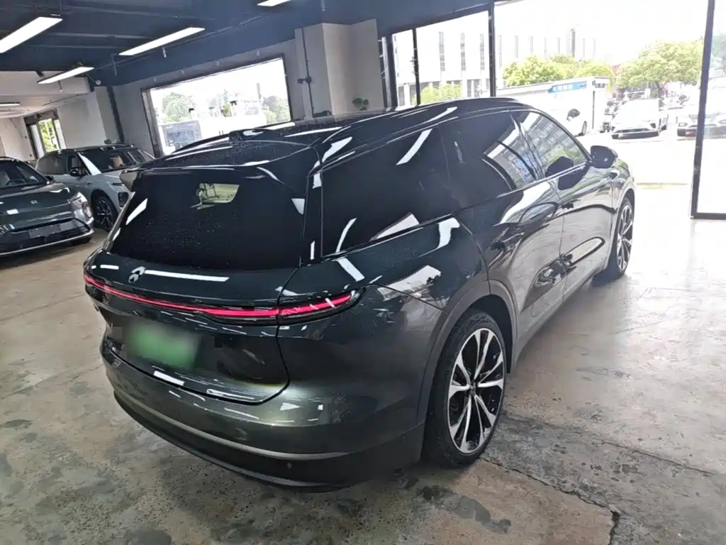 NIO ES8 2023 100kWh