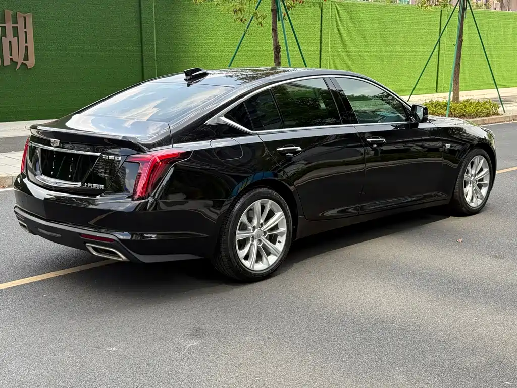Cadillac CT5 — миниатюра 13