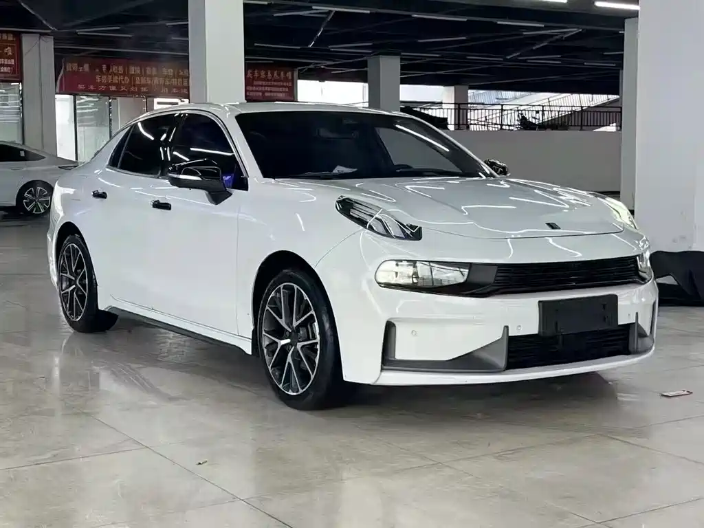 Lynk & Co 03 — миниатюра 3
