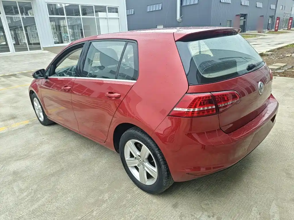 Volkswagen Golf — миниатюра 23