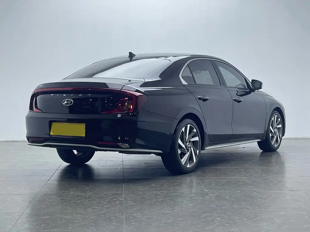 Hyundai Mistra — миниатюра 4