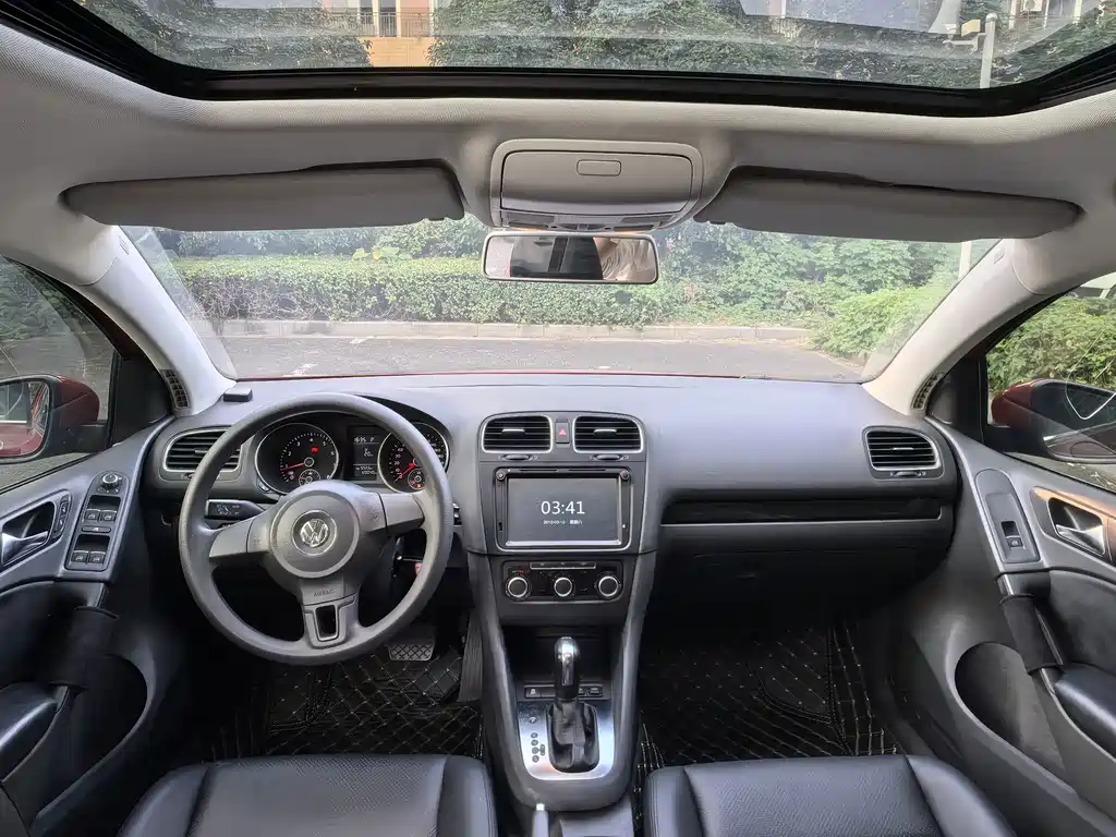 Volkswagen Golf — миниатюра 6