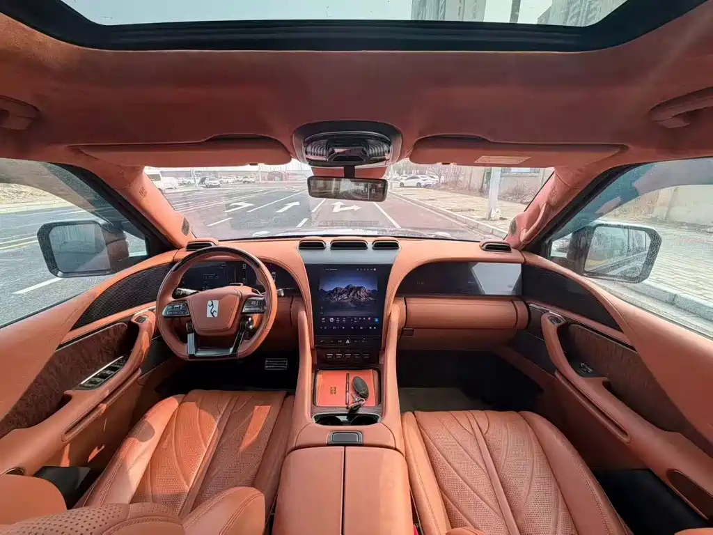 Yangwang U8 2023 Luxury