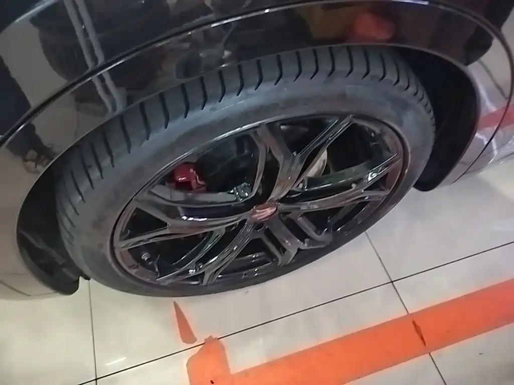 Maserati Levante — миниатюра 23