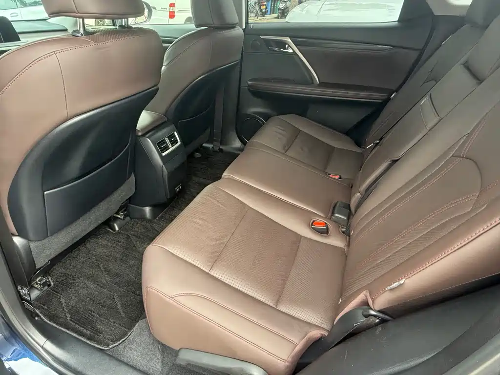 Lexus RX — миниатюра 9