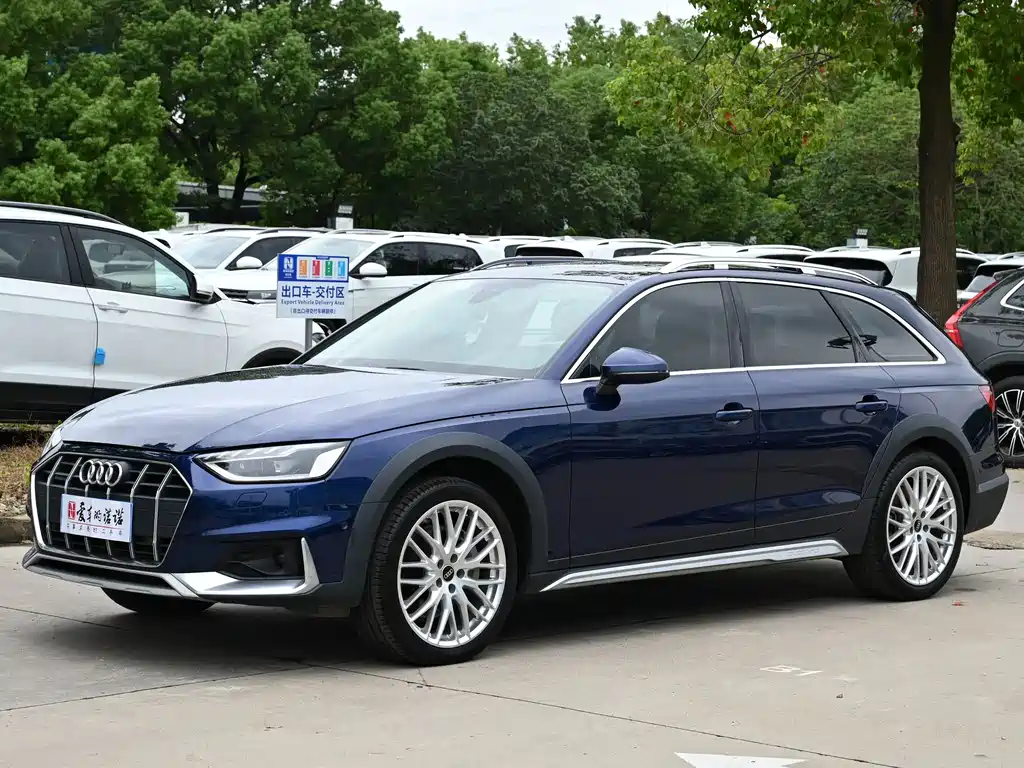 Audi A4 (Import)
