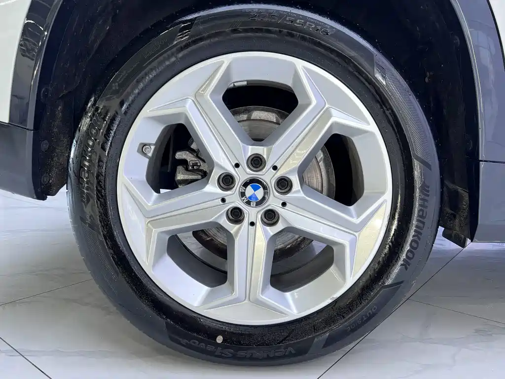 BMW X1 — миниатюра 20