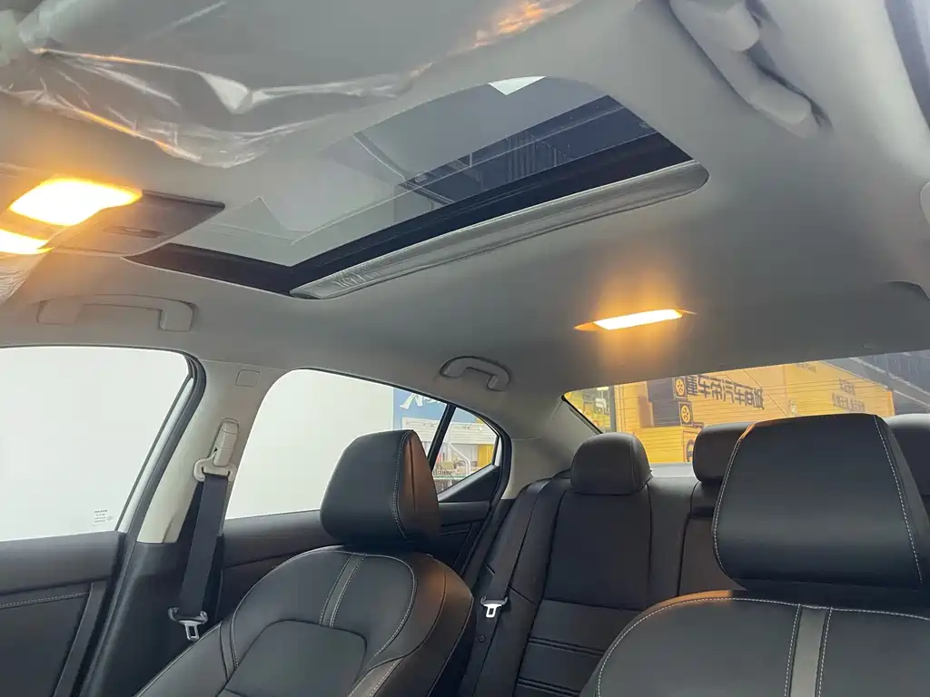 Nissan Sylphy — миниатюра 15