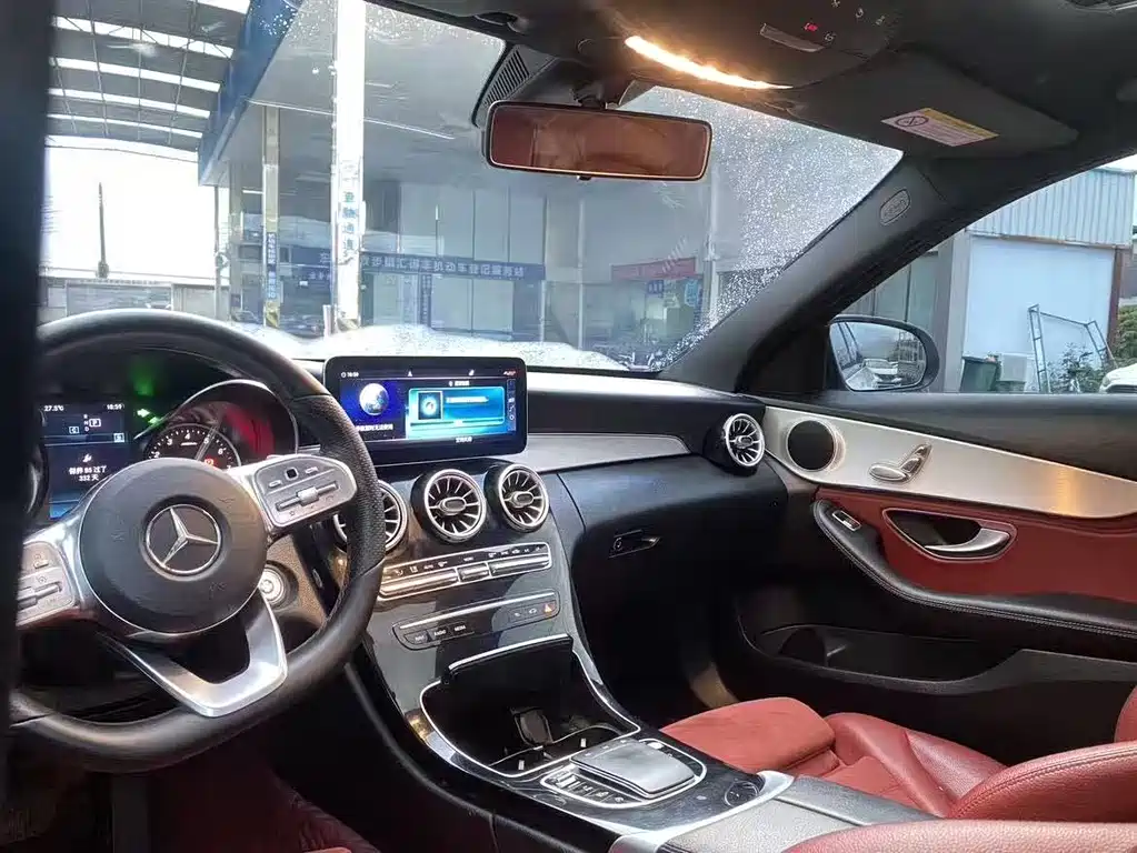 Mercedes-Benz C-Class — миниатюра 8