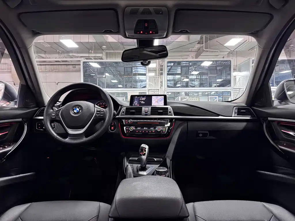 BMW 3 Series — миниатюра 15