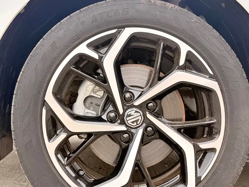 MG MG5 — миниатюра 8