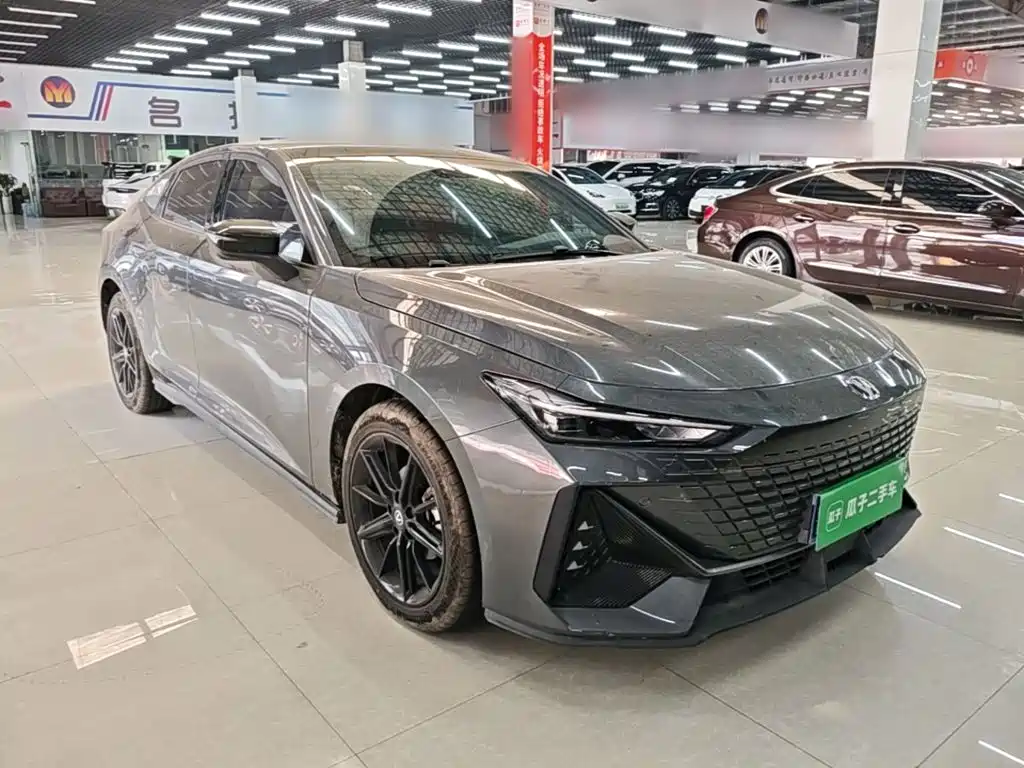 Changan UNI-V — миниатюра 4