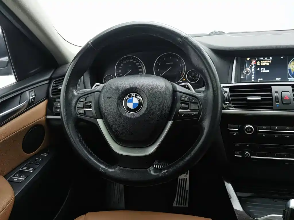 BMW X4 — миниатюра 11
