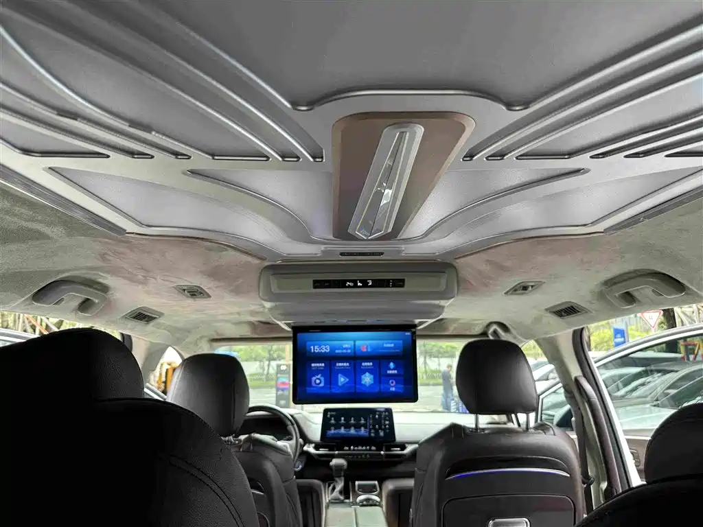 Toyota Sienna — миниатюра 32