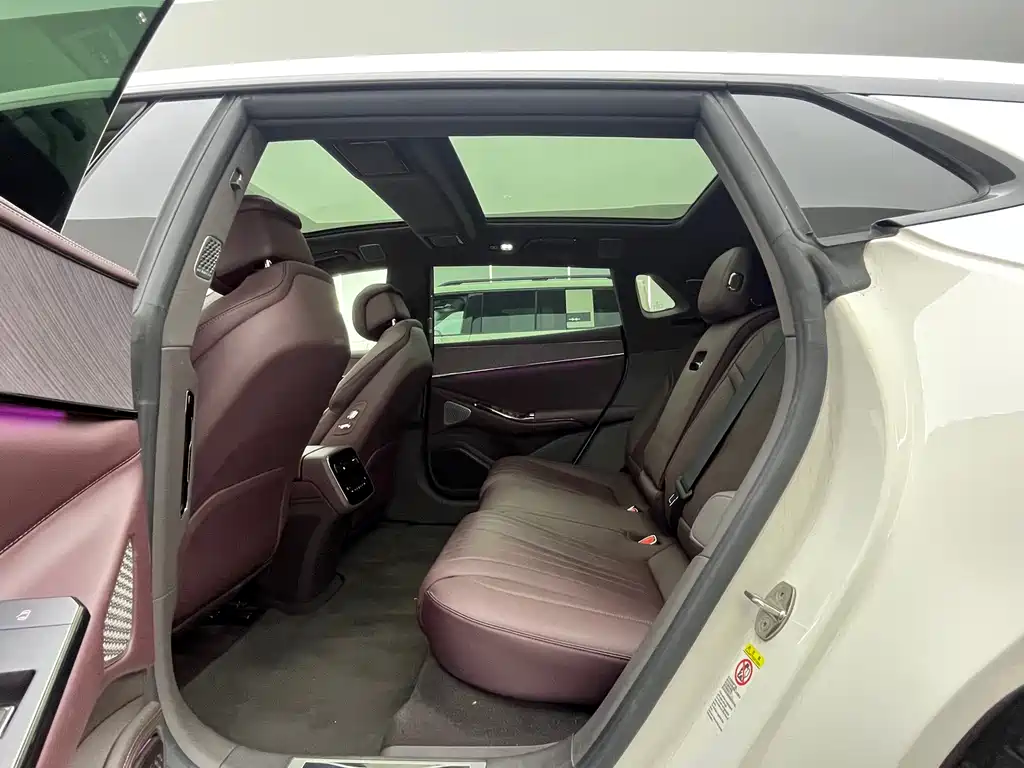Denza Z9GT 2024 1100 Ultra