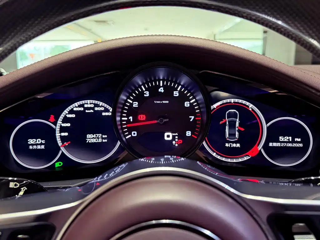 Porsche Panamera — миниатюра 18