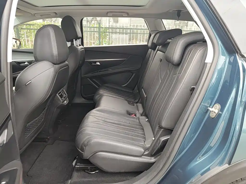Peugeot 5008 — миниатюра 17