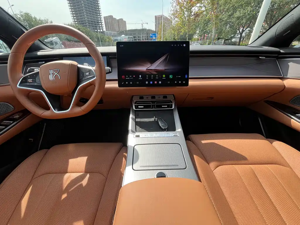 BYD Han L — миниатюра 9