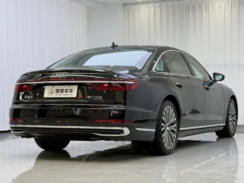 Audi A8 2025 A8L 50 TFSI quattro