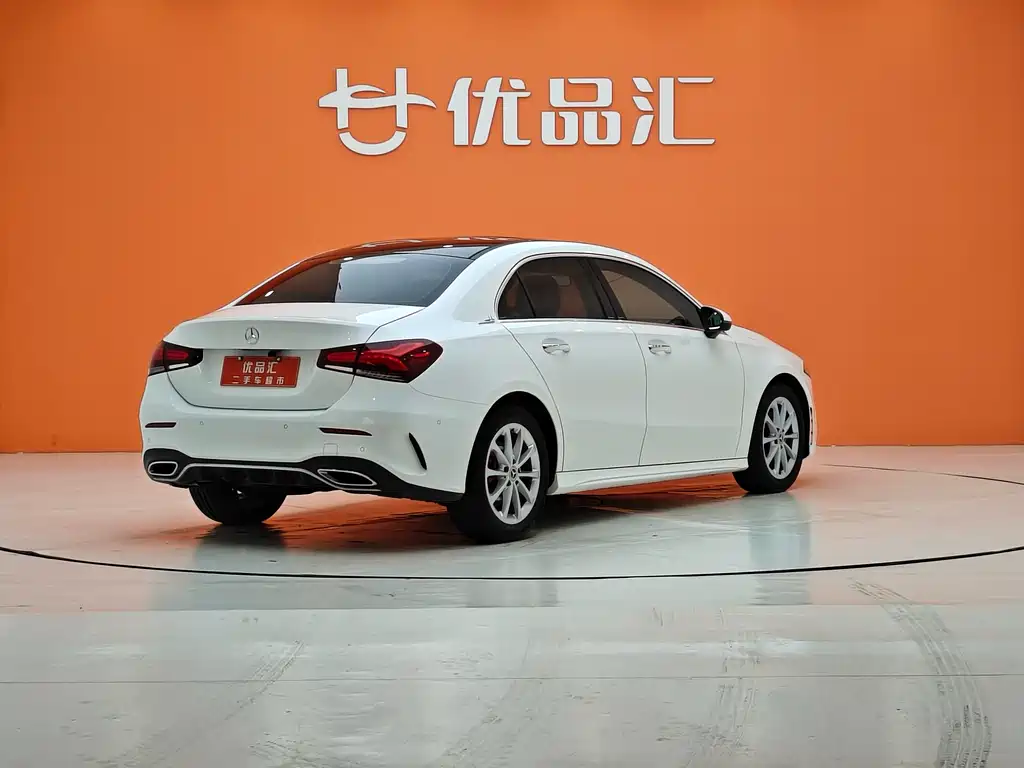 MERCEDES-BENZ A CLASS