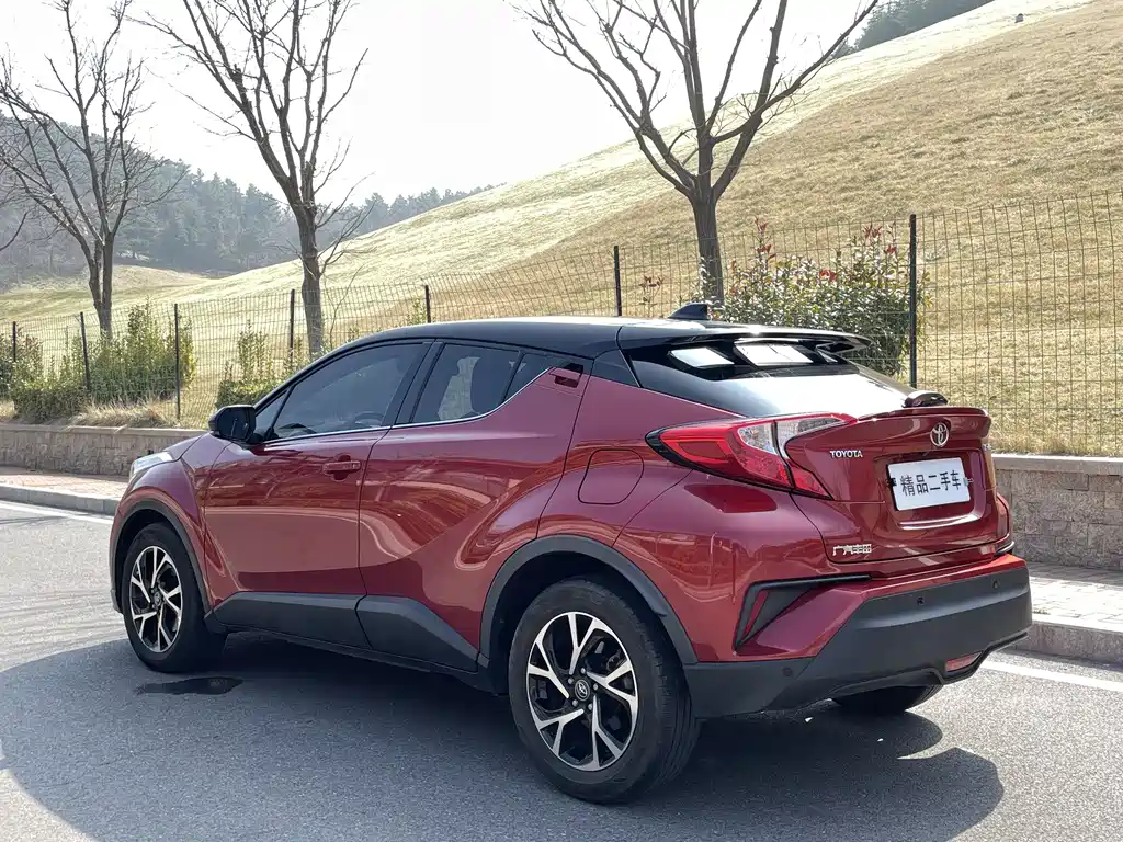 TOYOTA C HR