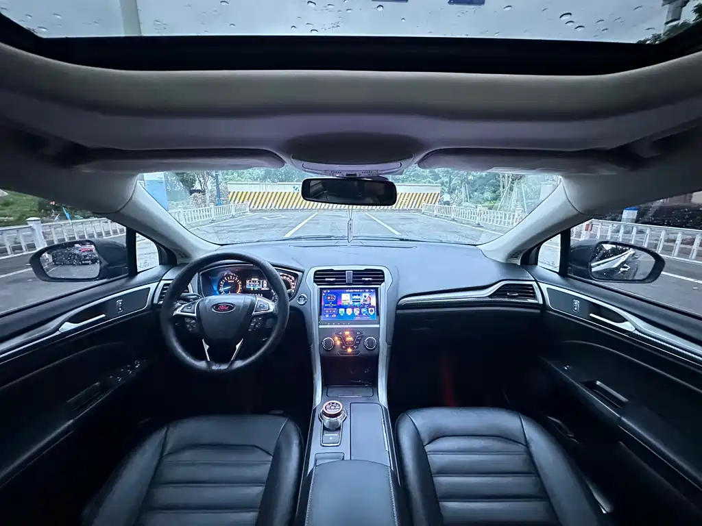 Ford Mondeo — миниатюра 5