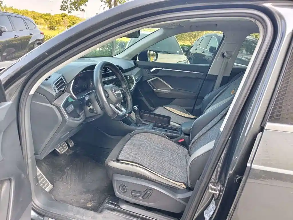 Audi Q3 — миниатюра 6
