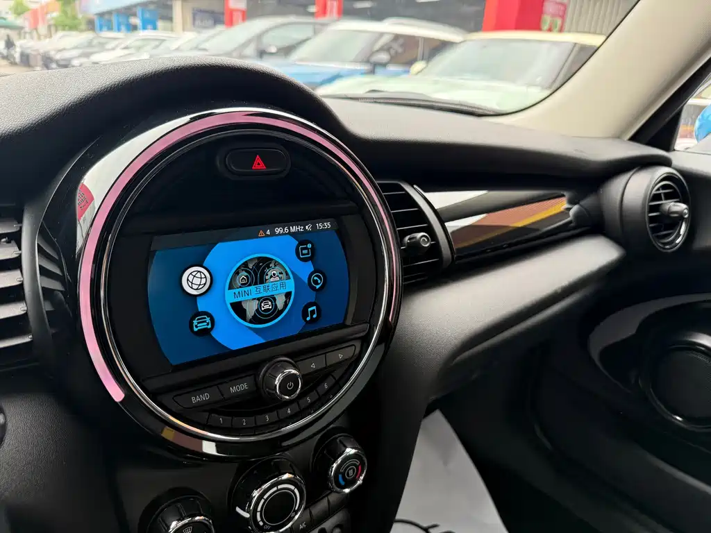 MINI Mini — миниатюра 14