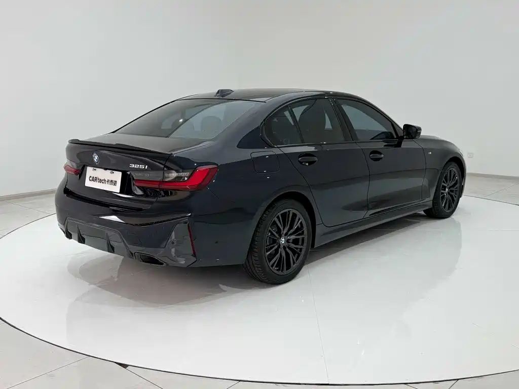 BMW 3 Series — миниатюра 26