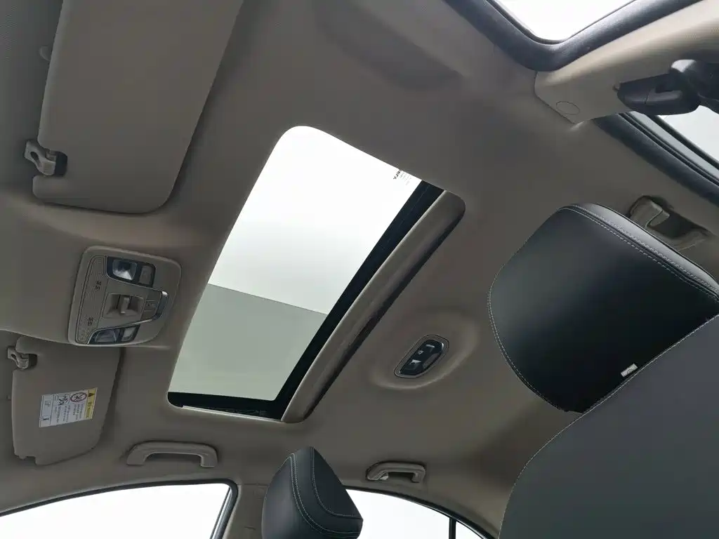 Geely Emgrand — миниатюра 14