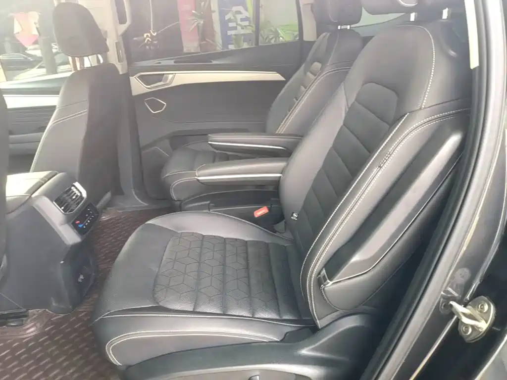 Volkswagen Talagon — миниатюра 17