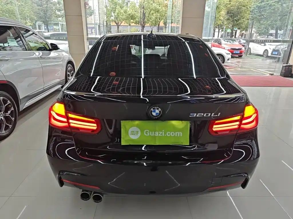BMW 3 Series — миниатюра 6