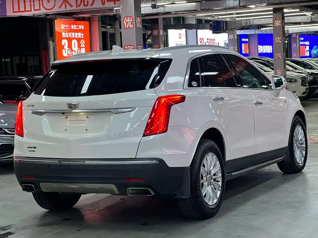 Cadillac XT5 — миниатюра 7