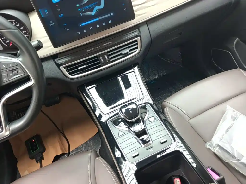 BYD MAX New Energy — миниатюра 14